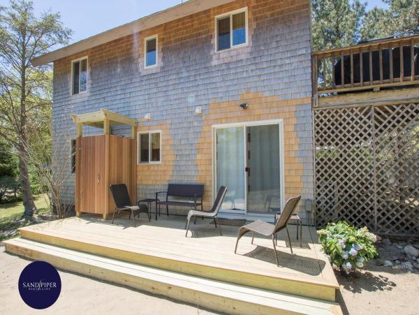 Cape Cod Home 995087