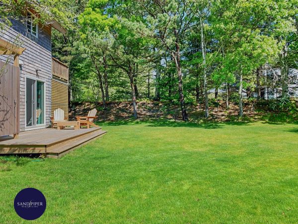Cape Cod Home 995087