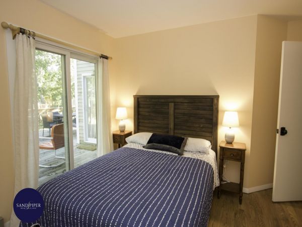 Cape Cod Home 995088