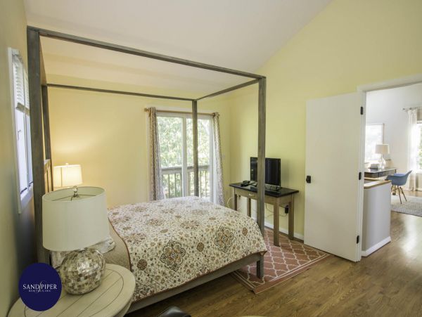 Cape Cod Home 995088