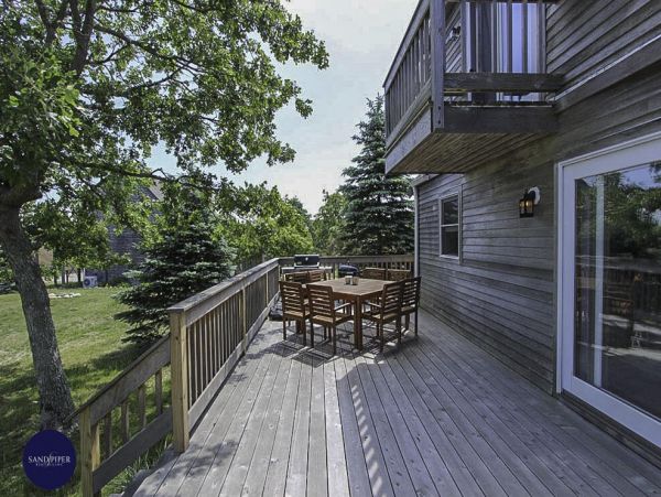 Cape Cod Home 995089