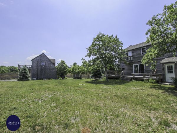 Cape Cod Home 995089