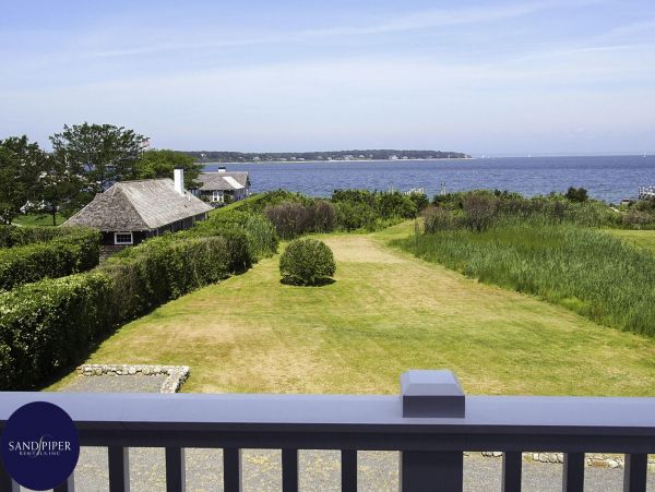 Cape Cod Home 995092
