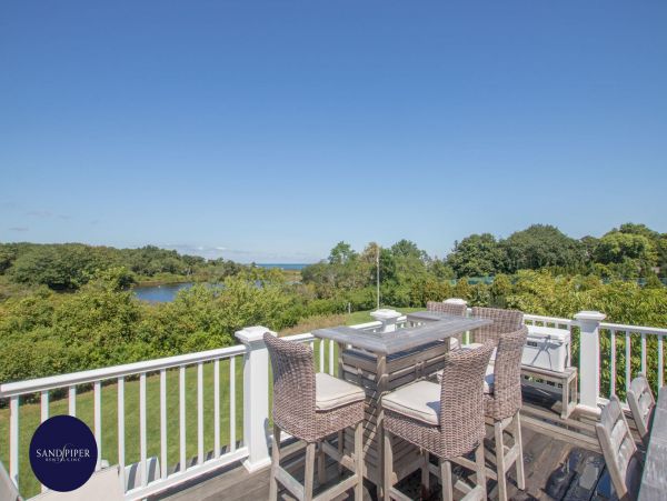 Cape Cod Home 995093