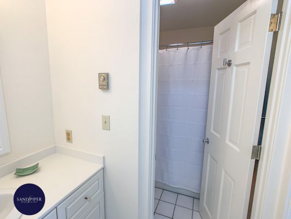 Cape Cod Home 995094