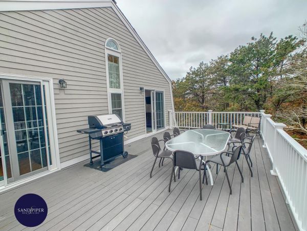 Cape Cod Home 995094