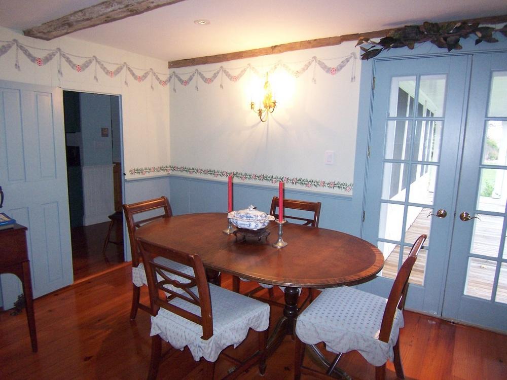 Cape Cod Home 995096