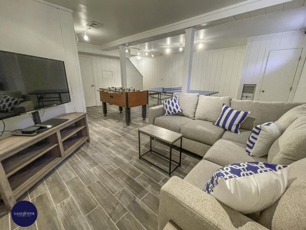 Cape Cod Home 995097