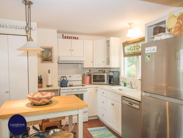 Cape Cod Home 995098