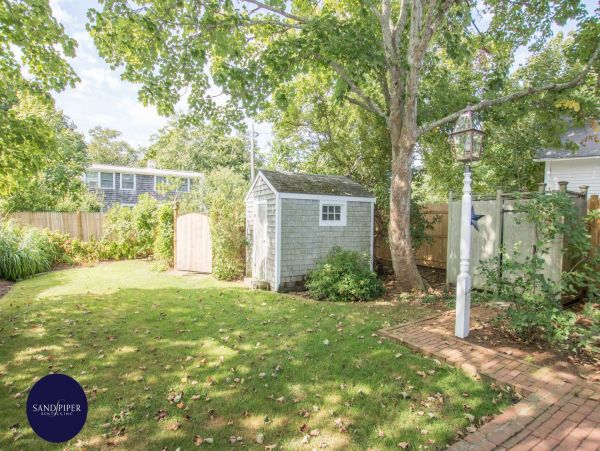 Cape Cod Home 995098