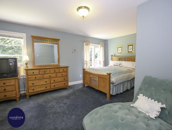 Cape Cod Home 995099