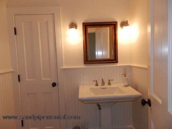 Cape Cod Home 995100