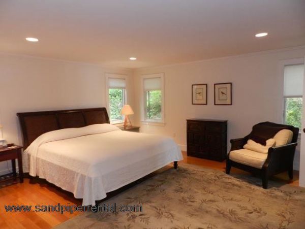 Cape Cod Home 995100