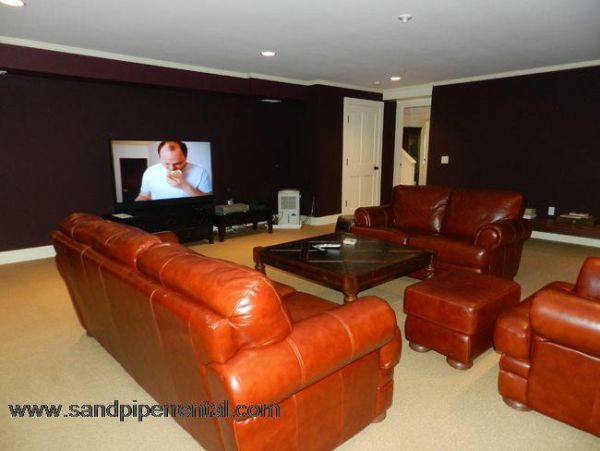 Cape Cod Home 995100