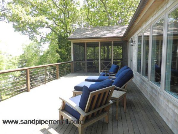 Cape Cod Home 995100