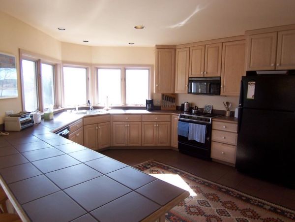 Cape Cod Home 995106