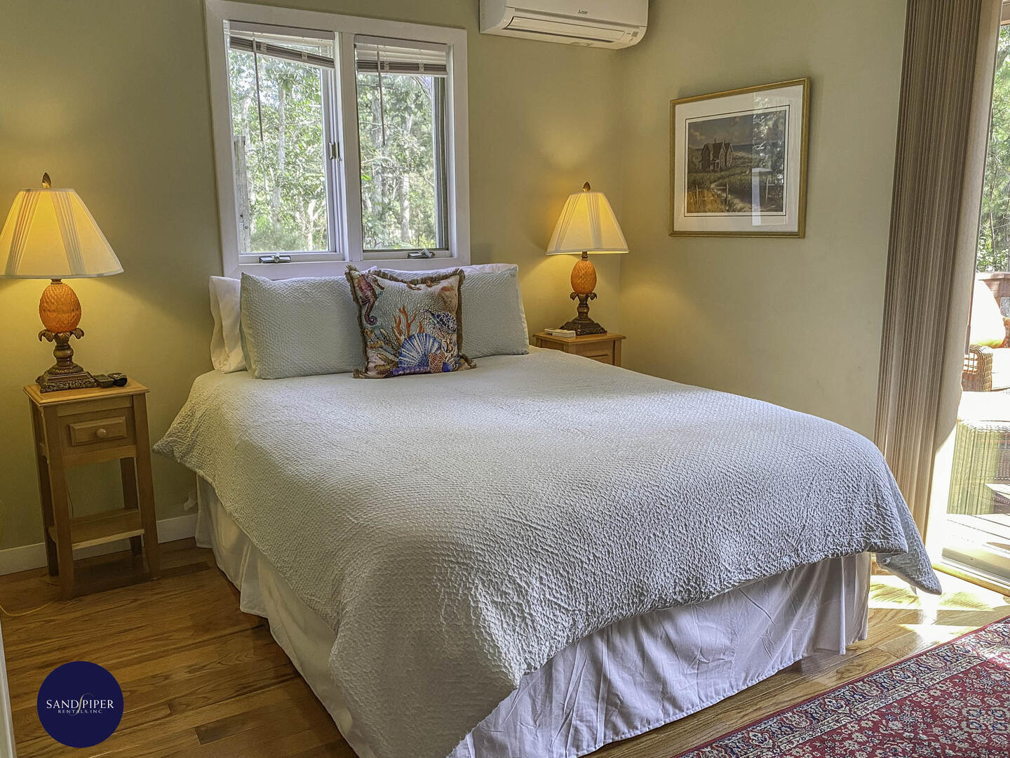 Cape Cod Home 995107