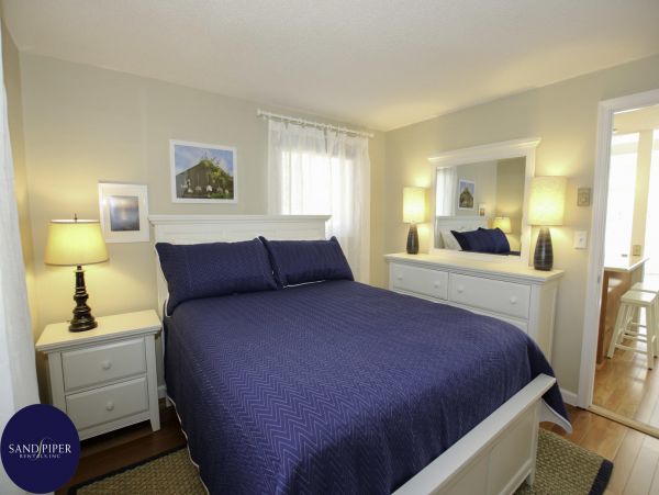 Cape Cod Home 995109