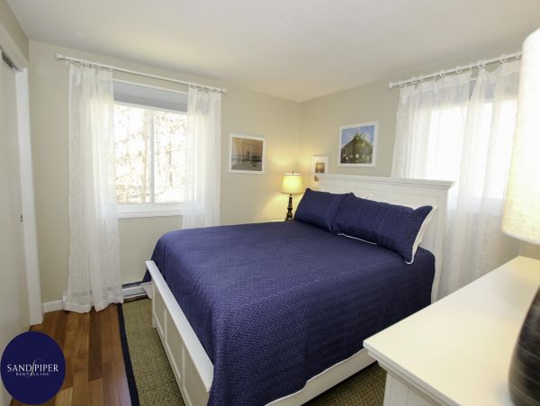 Cape Cod Home 995109