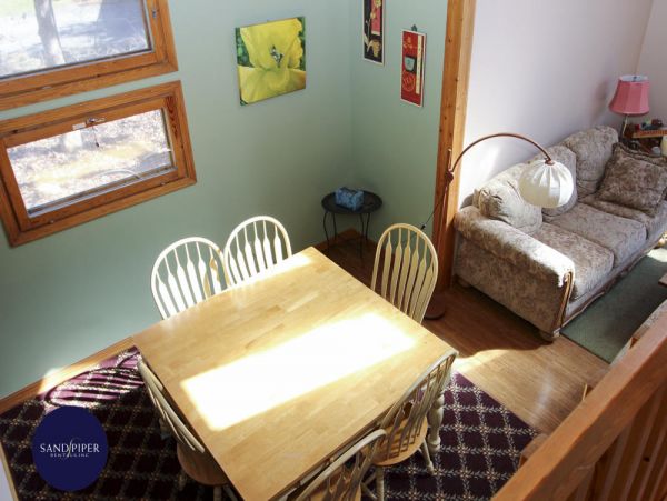 Cape Cod Home 995113