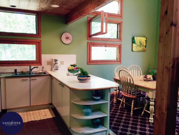 Cape Cod Home 995113