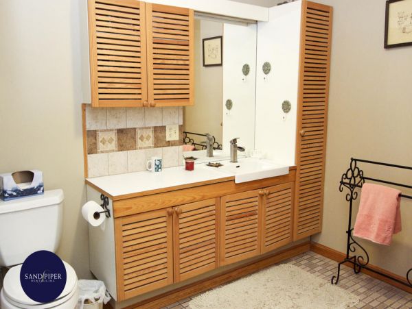 Cape Cod Home 995113