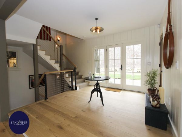 Cape Cod Home 995114