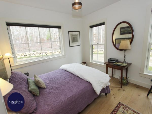Cape Cod Home 995114