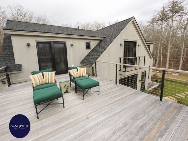 Cape Cod Home 995114