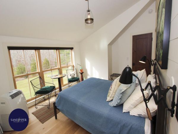Cape Cod Home 995114