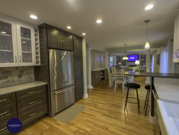 Cape Cod Home 995115