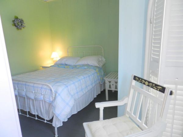 Cape Cod Home 995116