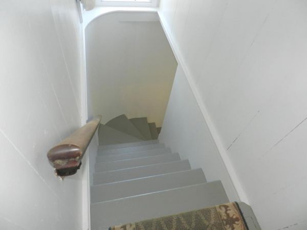 Cape Cod Home 995116