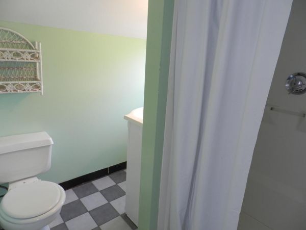 Cape Cod Home 995116