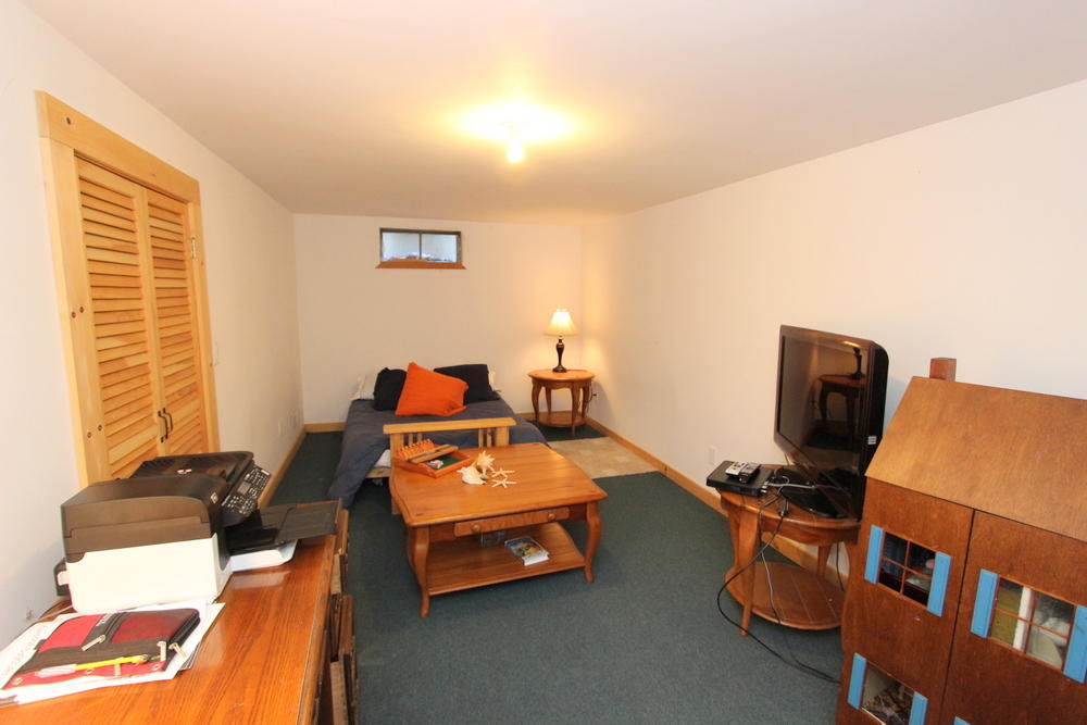 Cape Cod Home 995118
