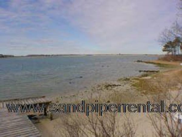 Cape Cod Home 995120
