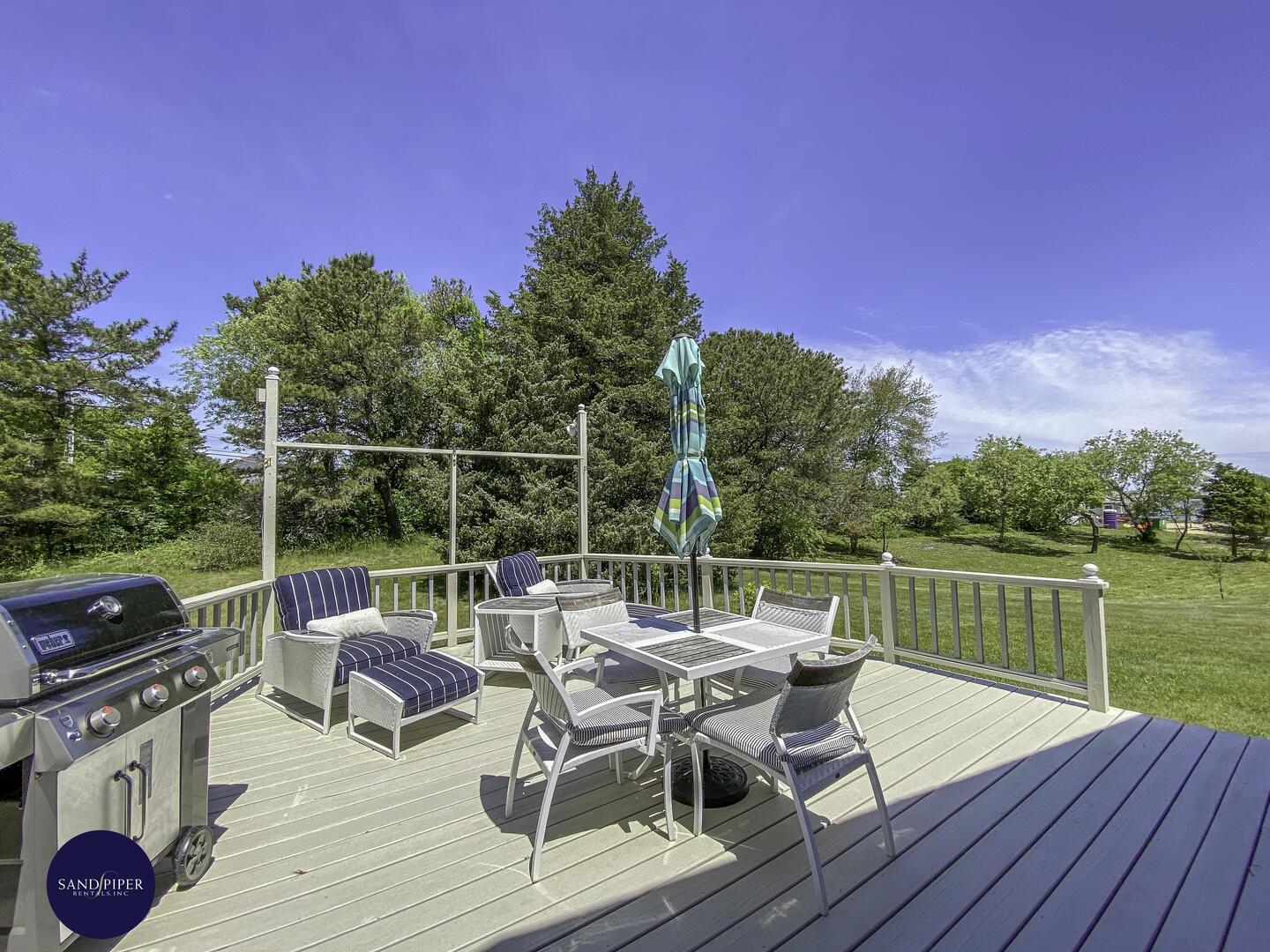 Cape Cod Home 995121