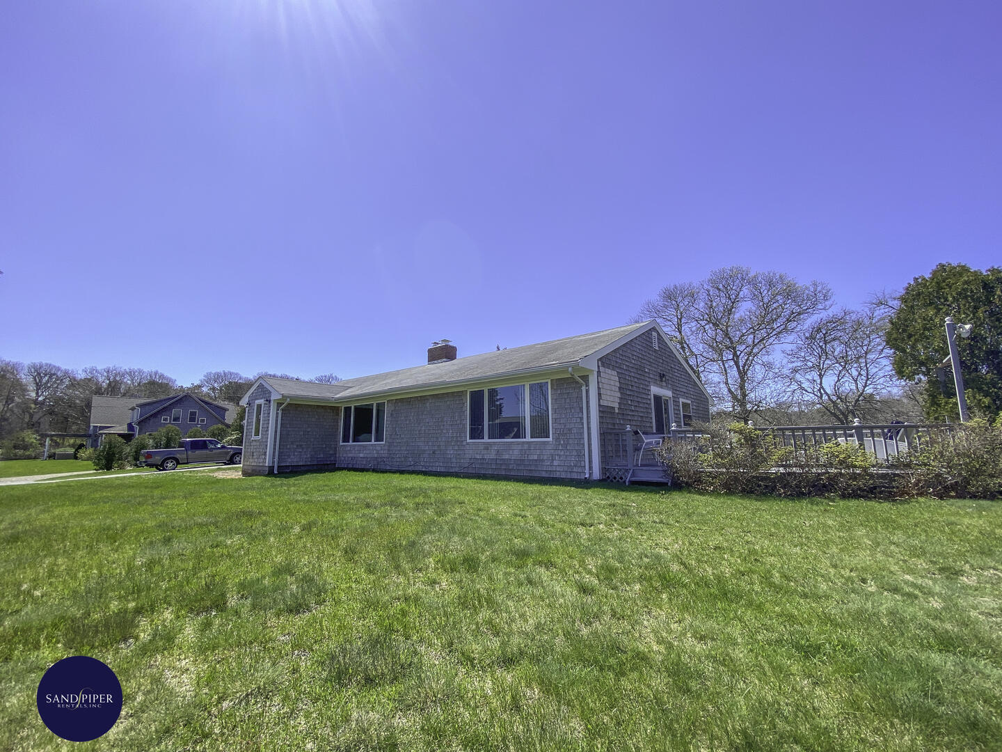 Cape Cod Home 995121