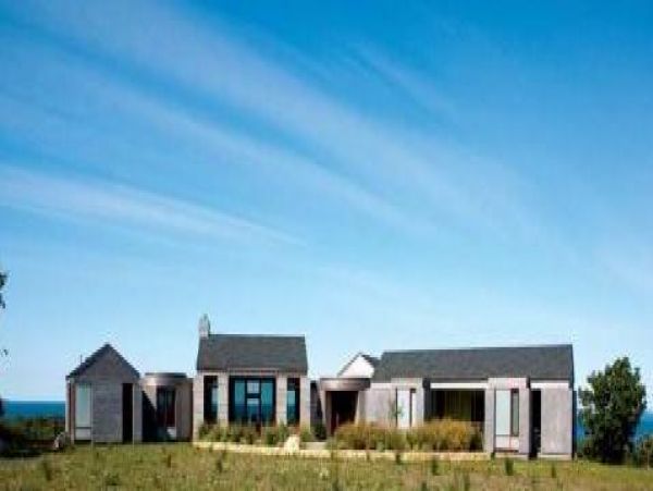Cape Cod Home 995126