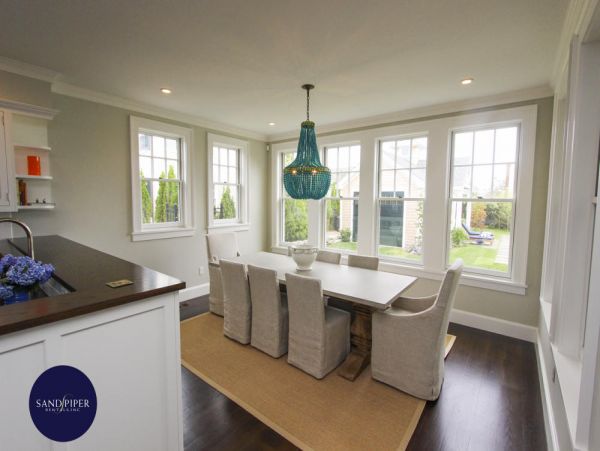 Cape Cod Home 995132