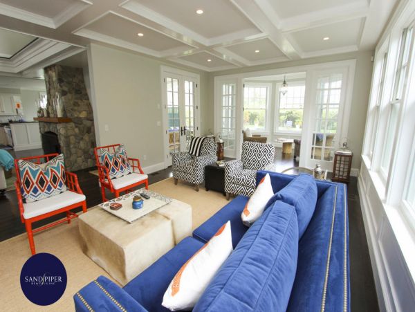 Cape Cod Home 995132