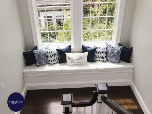 Cape Cod Home 995132
