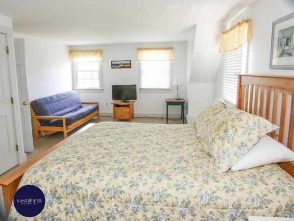 Cape Cod Home 995133