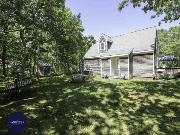 Cape Cod Home 995135