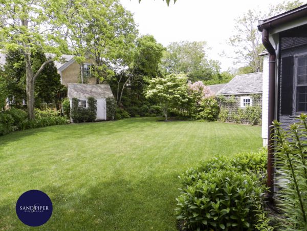 Cape Cod Home 995138
