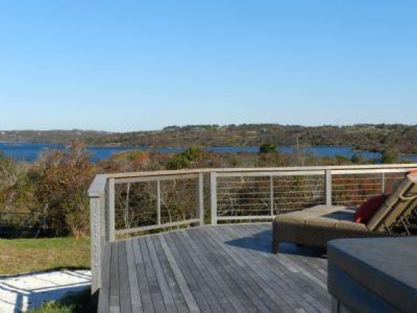 Cape Cod Home 995139