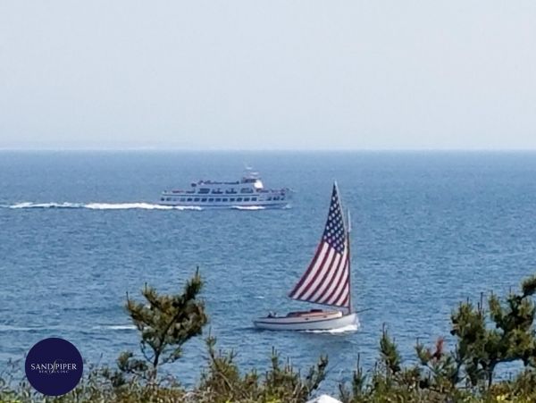 Cape Cod Home 995152
