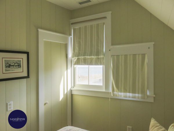 Cape Cod Home 995152