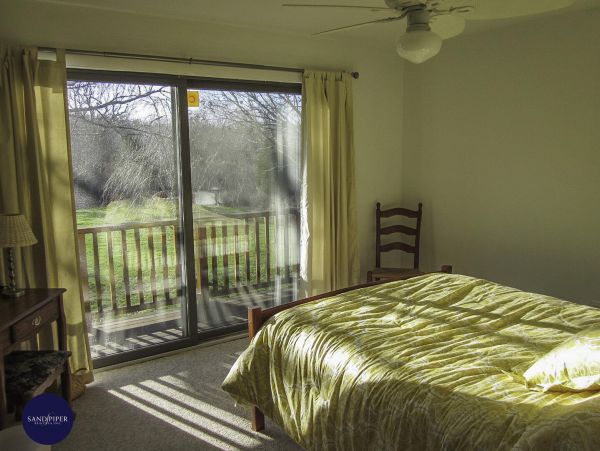 Cape Cod Home 995154