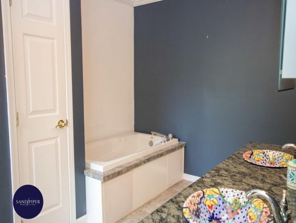 Cape Cod Home 995156